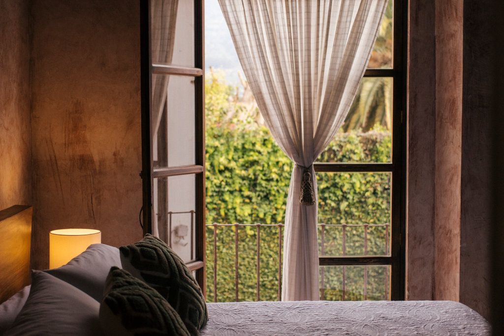 casavaruna Amber Courtyard Suite_1