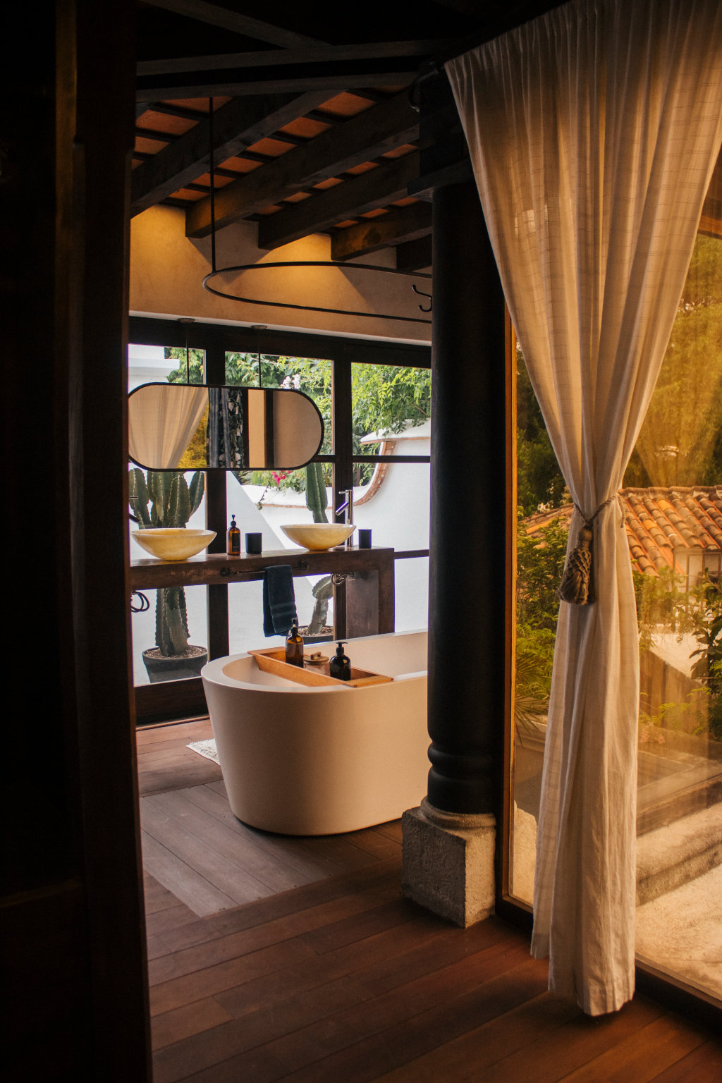 casavaruna Copal Oasis Master Suite_7