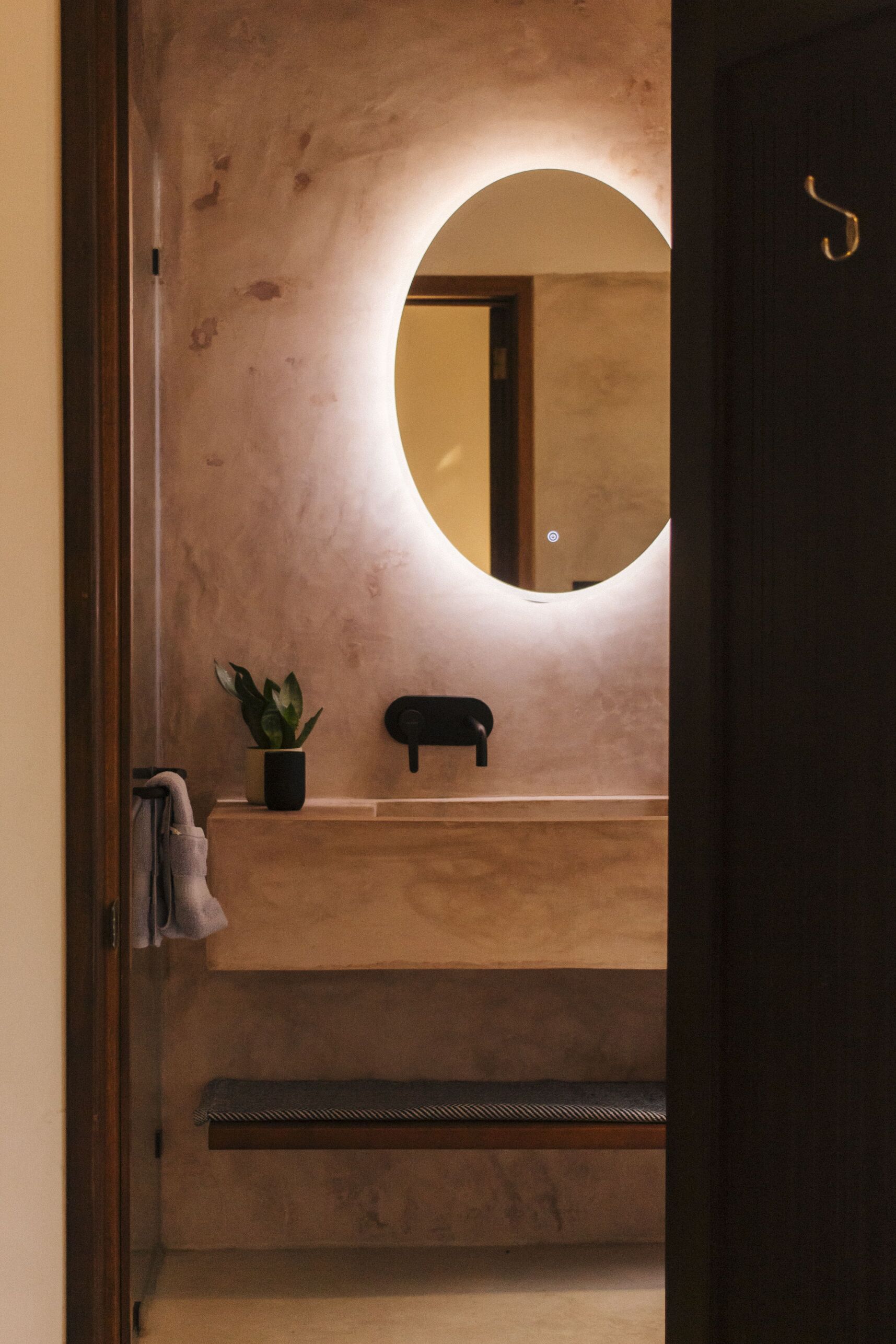 casavaruna Onyx Garden Suite_6