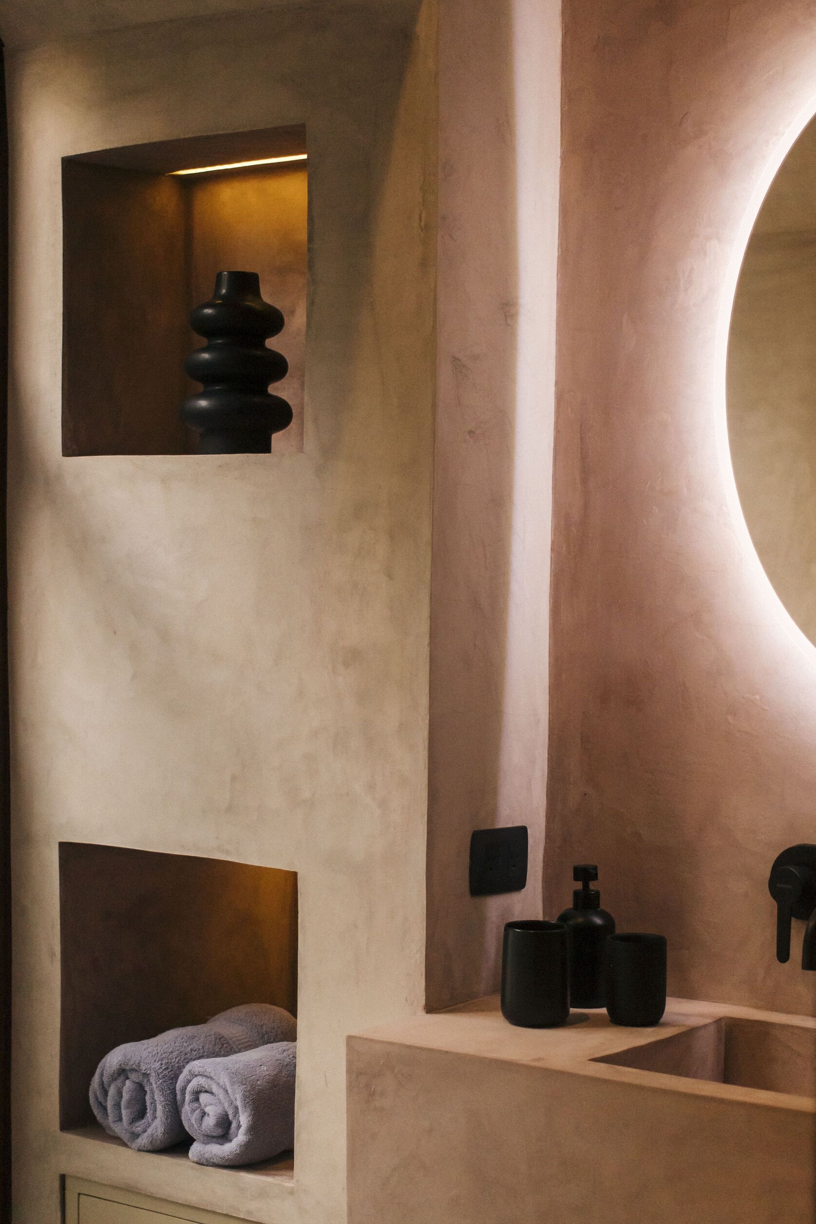 casavaruna Onyx Garden Suite_9